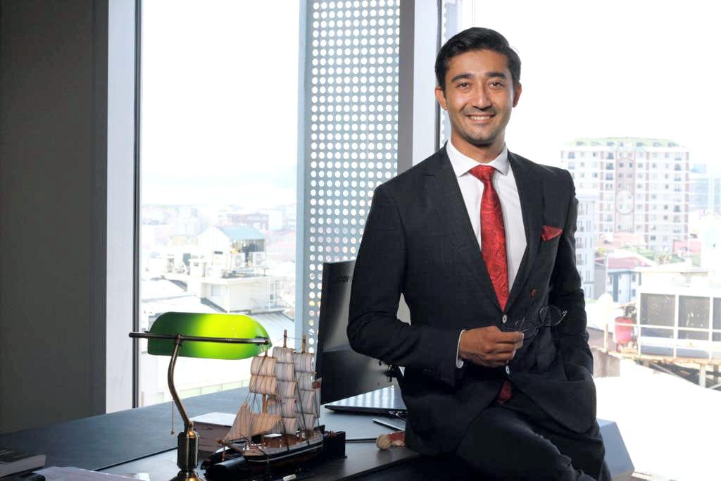 Cihan Topcu - Fundador y Socio Director